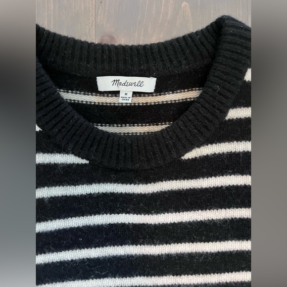 Tunic Sweater medium - Picture 2 of 4